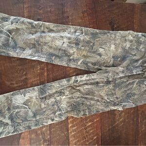 Hollister Real tree carpenter pants. Currently on trend in High school